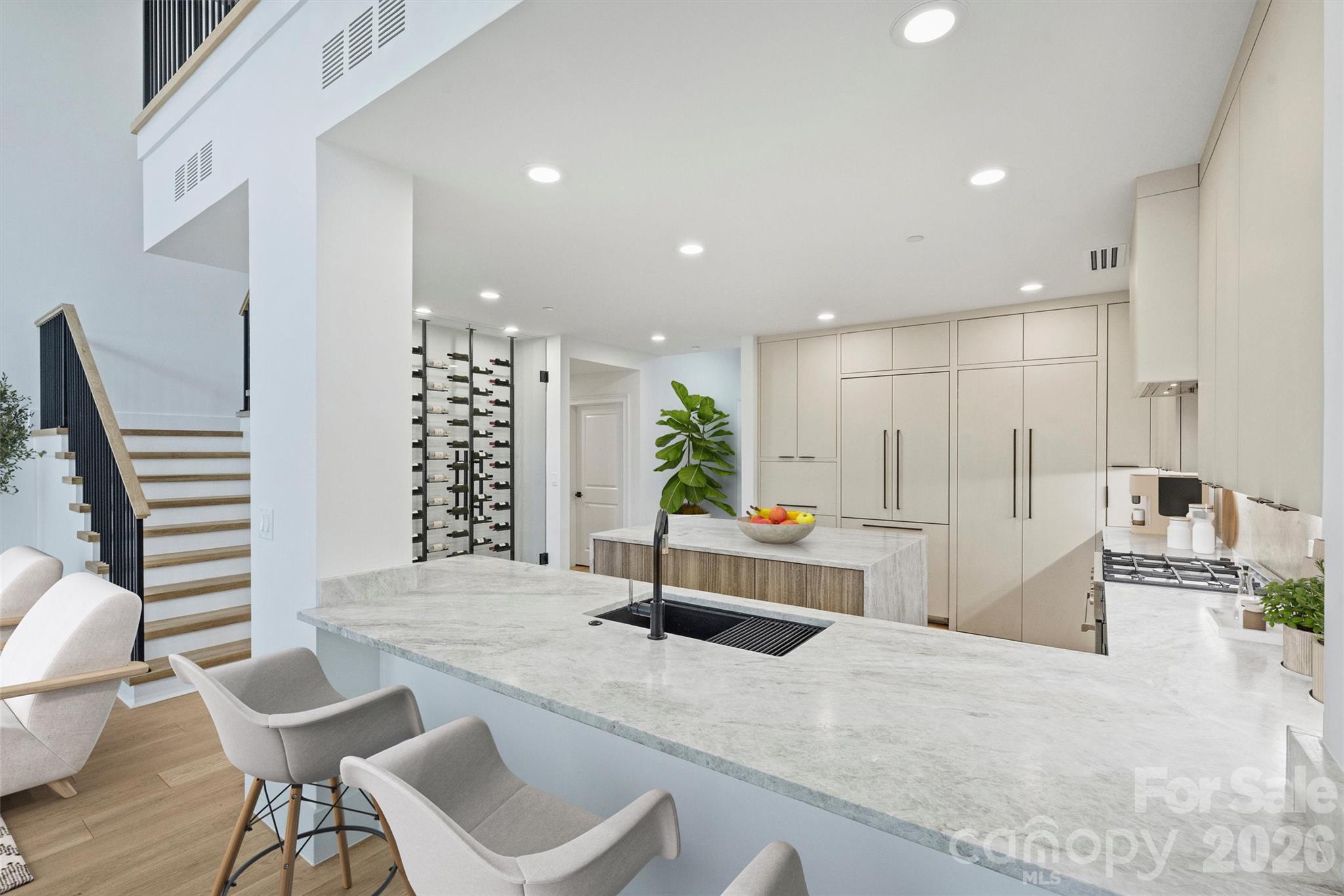 435 S Tryon Street Charlotte NC 28202