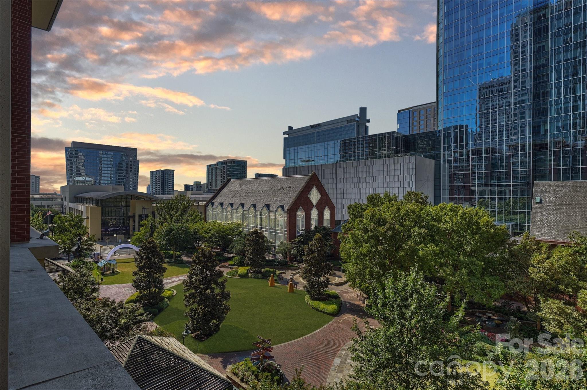 435 S Tryon Street Charlotte NC 28202