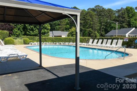 1046 Surry Lane Gastonia NC 28054