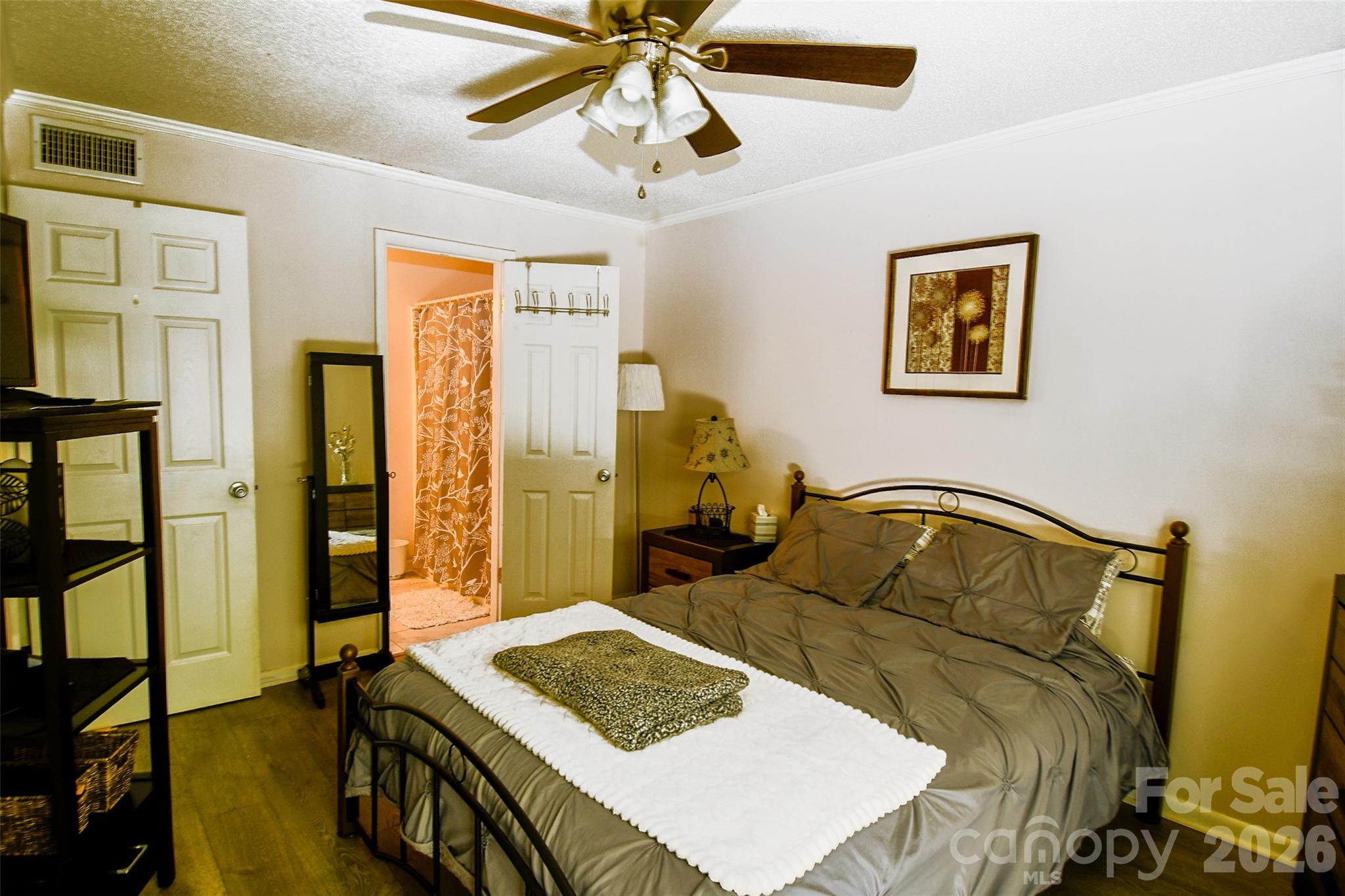 1046 Surry Lane Gastonia NC 28054