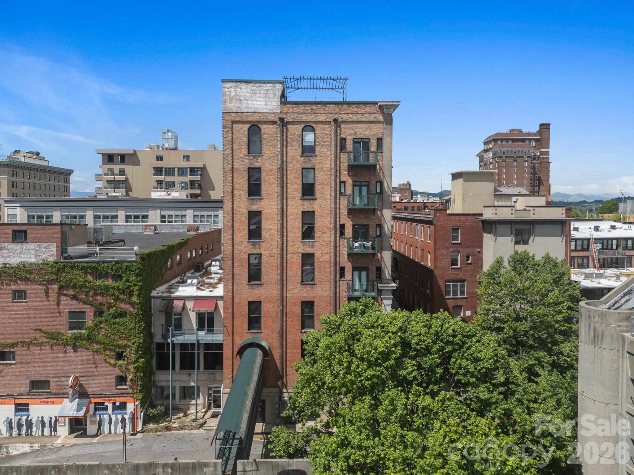 84 W Walnut Street Asheville NC 28801