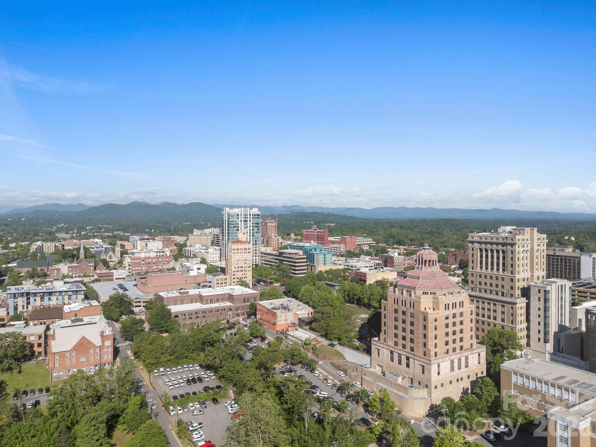 84 W Walnut Street Asheville NC 28801