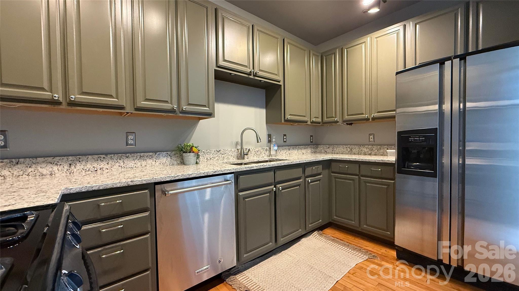 84 W Walnut Street Asheville NC 28801