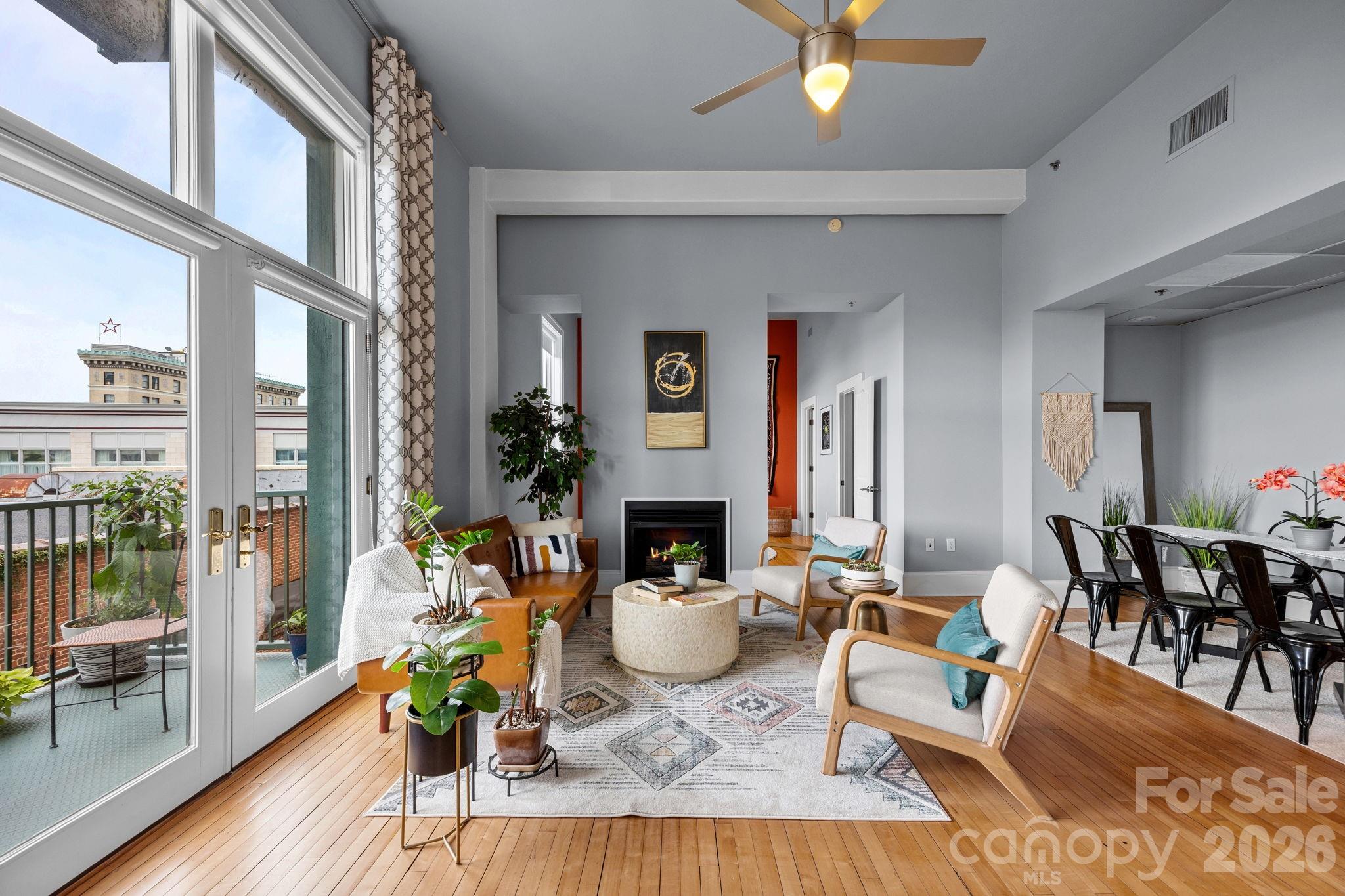 84 W Walnut Street Asheville NC 28801