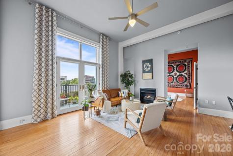 84 W Walnut Street Asheville NC 28801