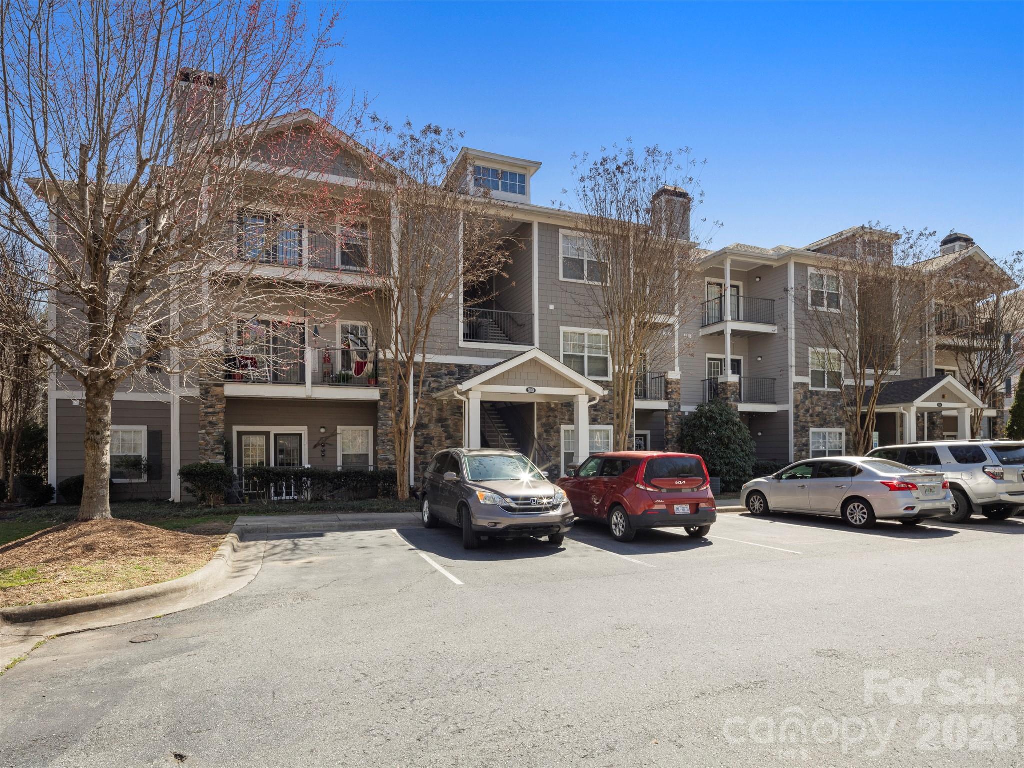 900 Vista Lake Drive Candler NC 28715