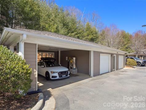 900 Vista Lake Drive Candler NC 28715