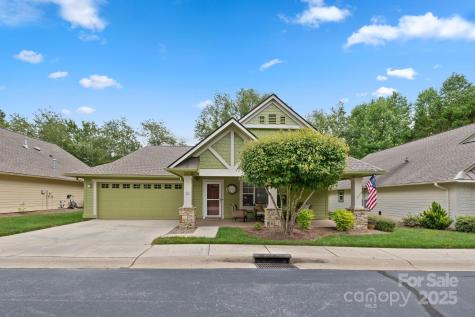 44 Gray Wolf Lane Hendersonville NC 28792