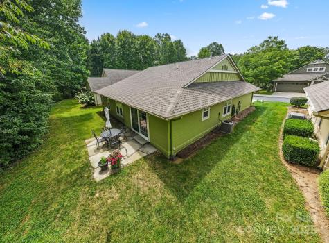 44 Gray Wolf Lane Hendersonville NC 28792