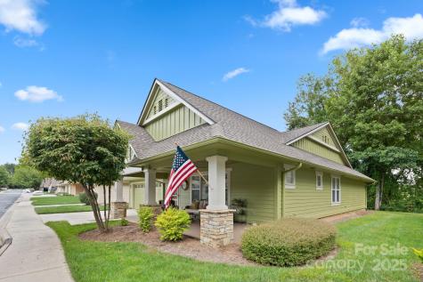 44 Gray Wolf Lane Hendersonville NC 28792