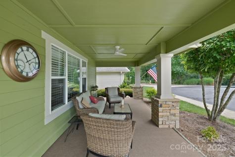 44 Gray Wolf Lane Hendersonville NC 28792