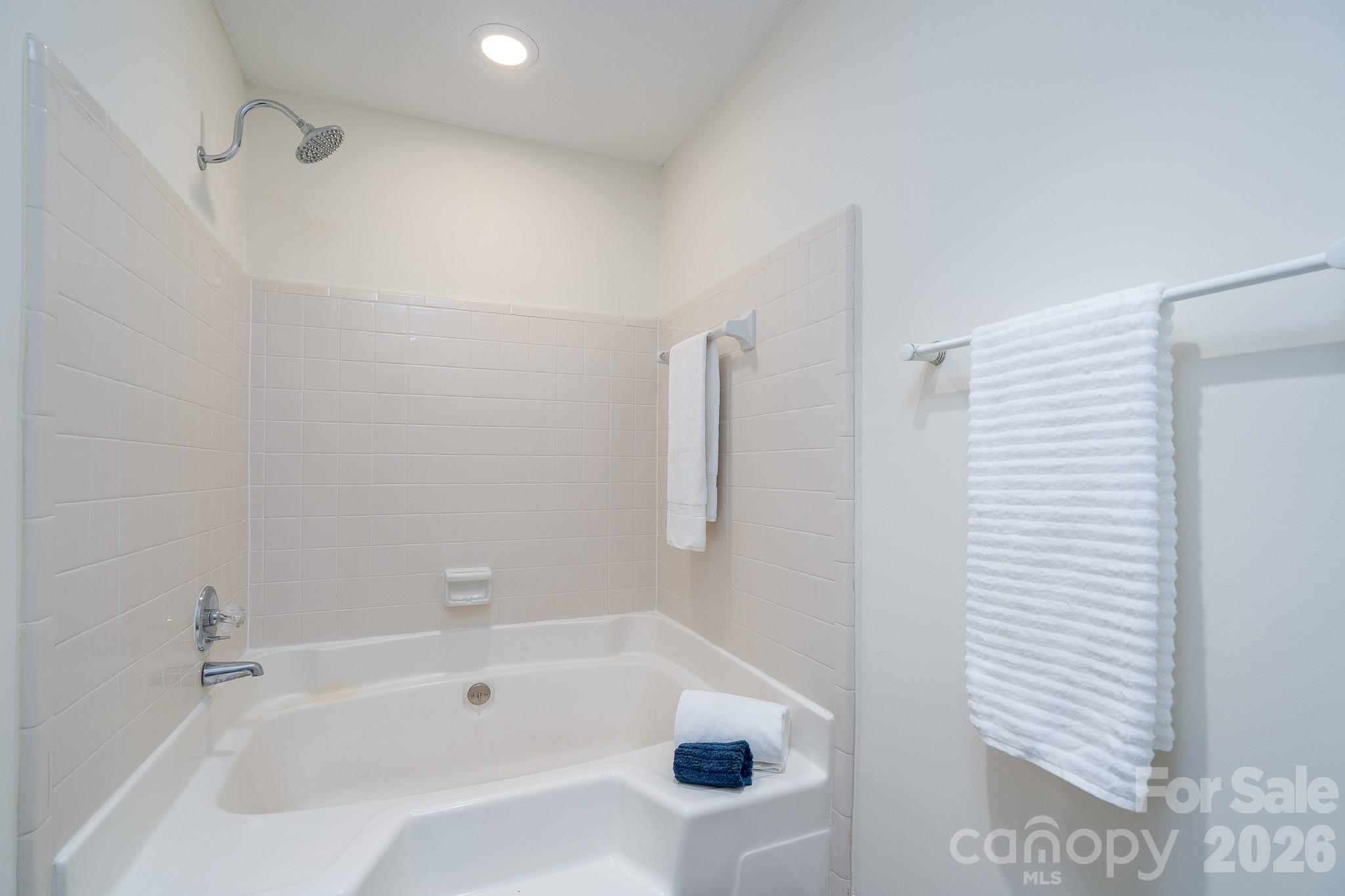 7309 Winery Lane Charlotte NC 28227