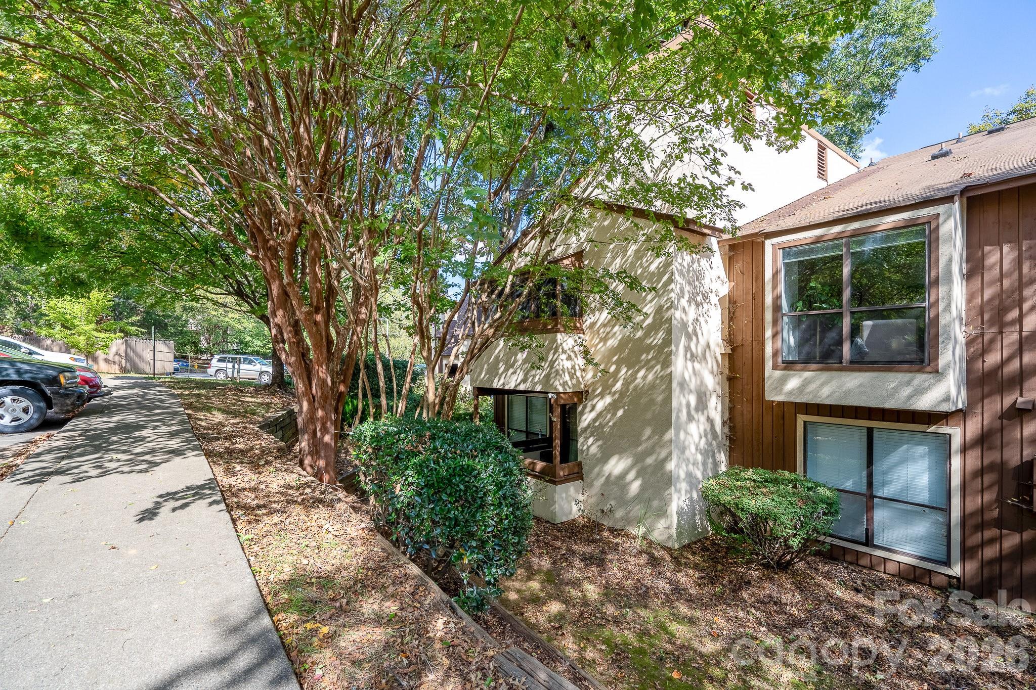 7309 Winery Lane Charlotte NC 28227
