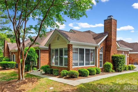 8228 Windsor Ridge Drive Charlotte NC 28277