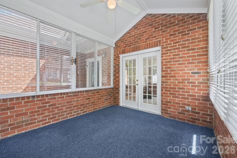 8228 Windsor Ridge Drive Charlotte NC 28277