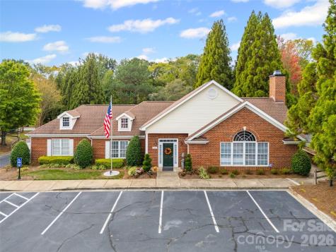 8228 Windsor Ridge Drive Charlotte NC 28277