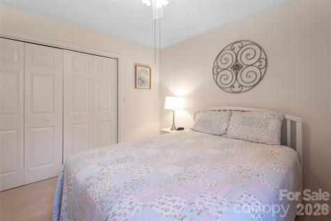 116 Lakeview Court Brevard NC 28712