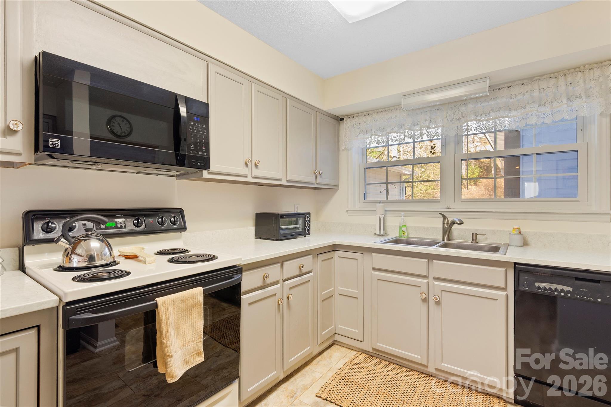 116 Lakeview Court Brevard NC 28712