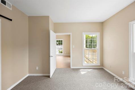 301 Queens Road Charlotte NC 28204