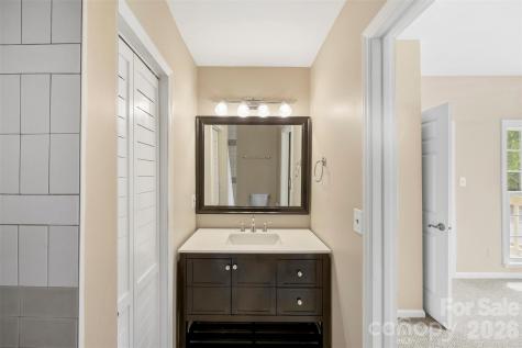 301 Queens Road Charlotte NC 28204