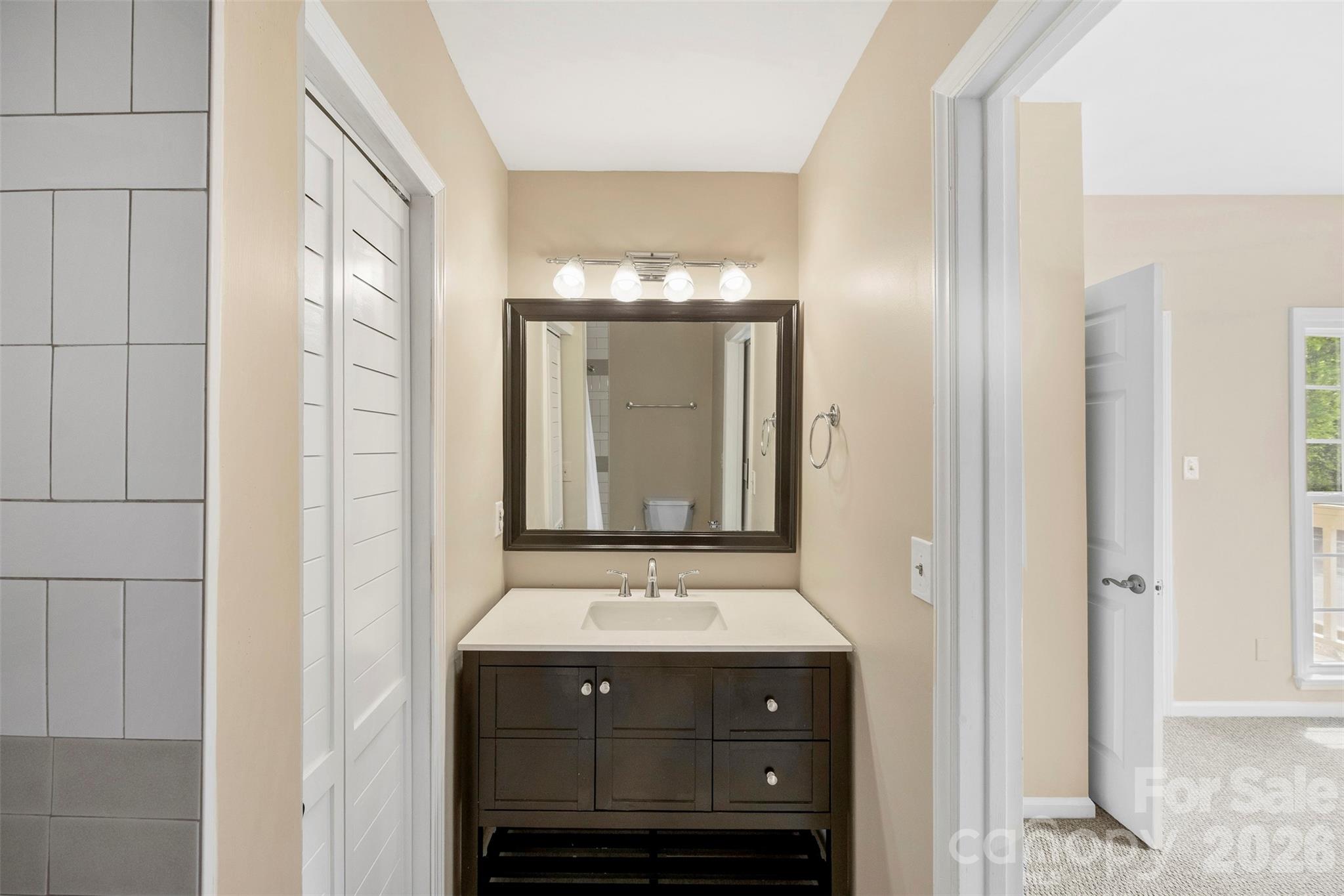 301 Queens Road Charlotte NC 28204