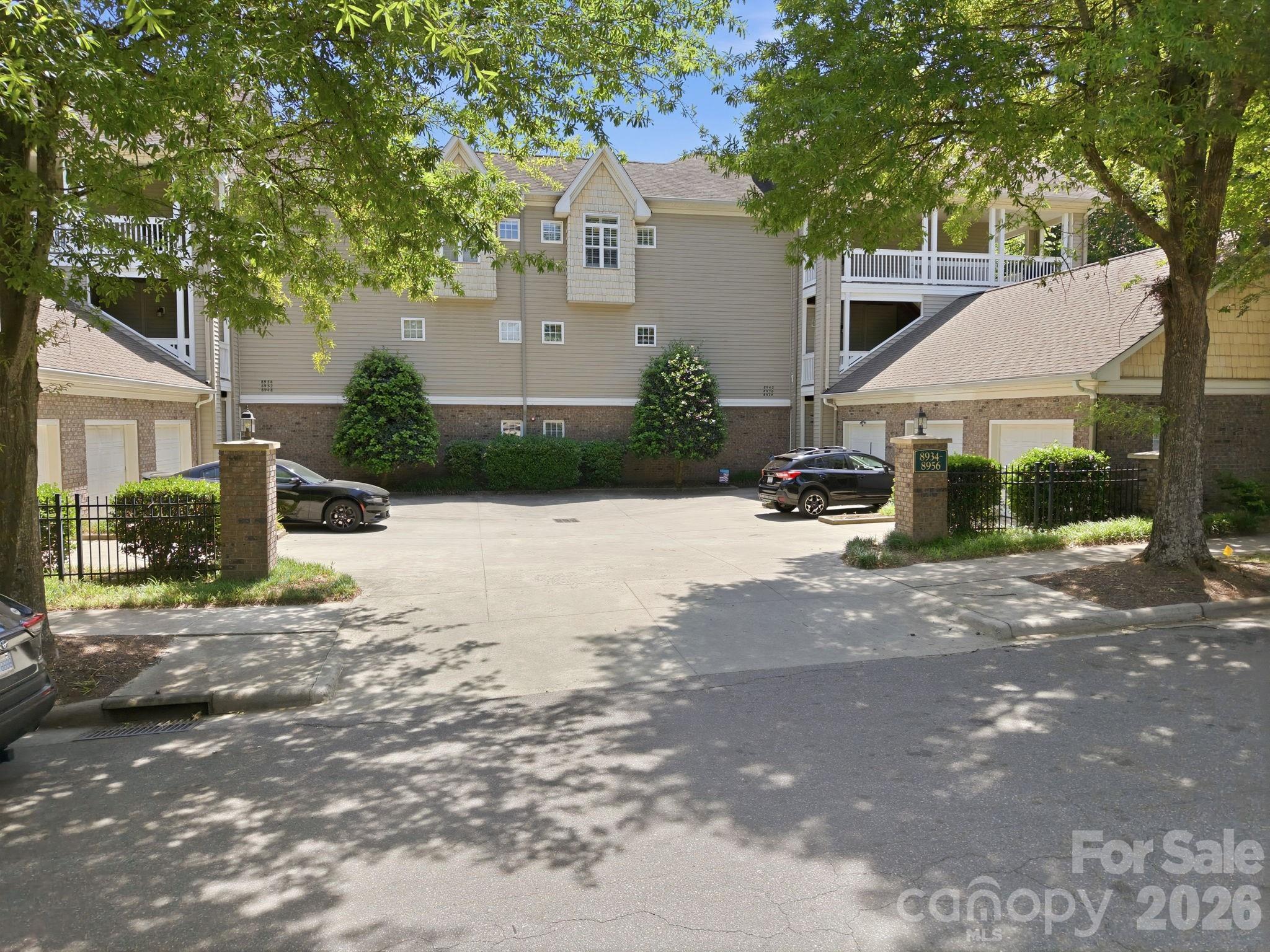 8942 Rosalyn Glen Road Cornelius NC 28031