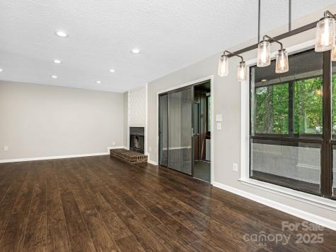 7378 Winery Lane Charlotte NC 28227