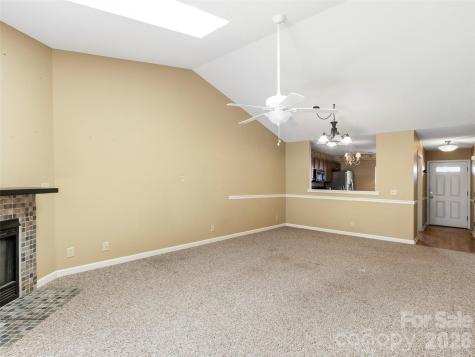 1704 Deermouse Way Hendersonville NC 28792