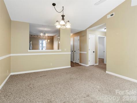 1704 Deermouse Way Hendersonville NC 28792