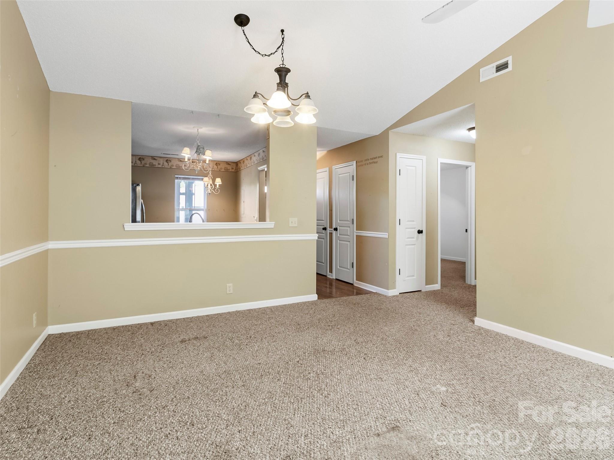 1704 Deermouse Way Hendersonville NC 28792