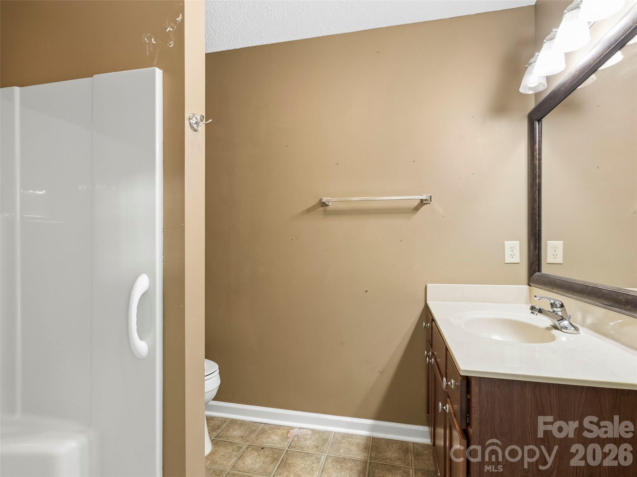 1704 Deermouse Way Hendersonville NC 28792