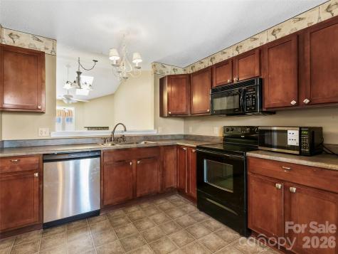 1704 Deermouse Way Hendersonville NC 28792