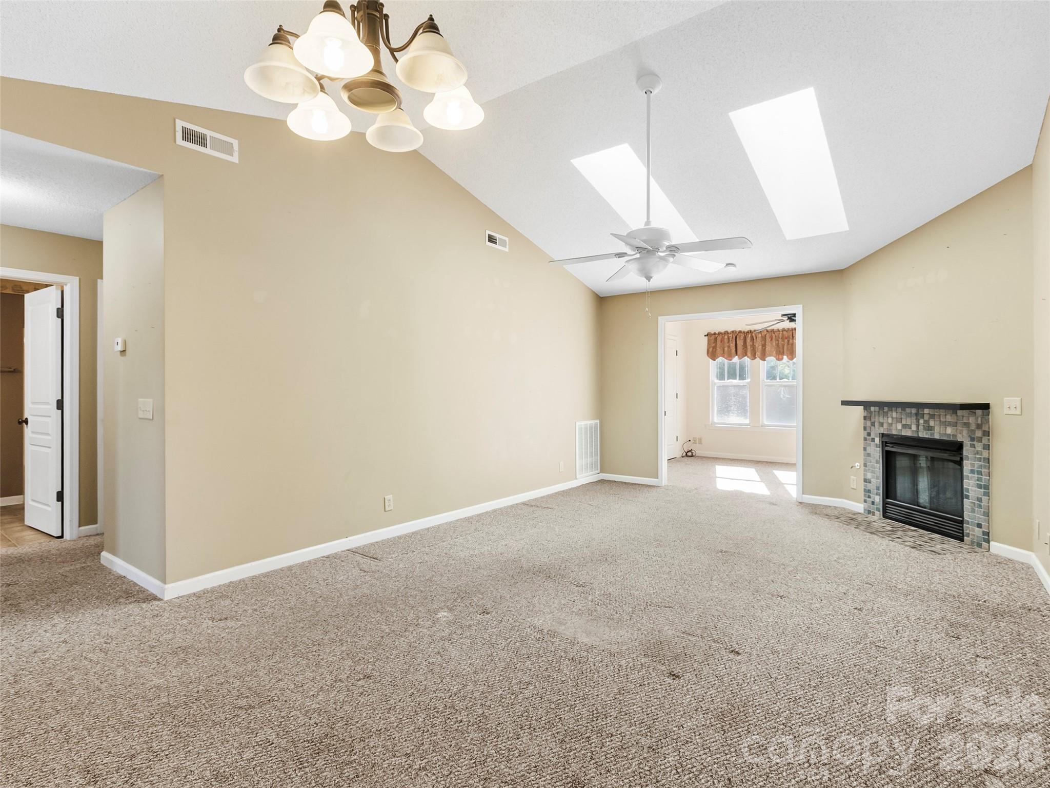 1704 Deermouse Way Hendersonville NC 28792