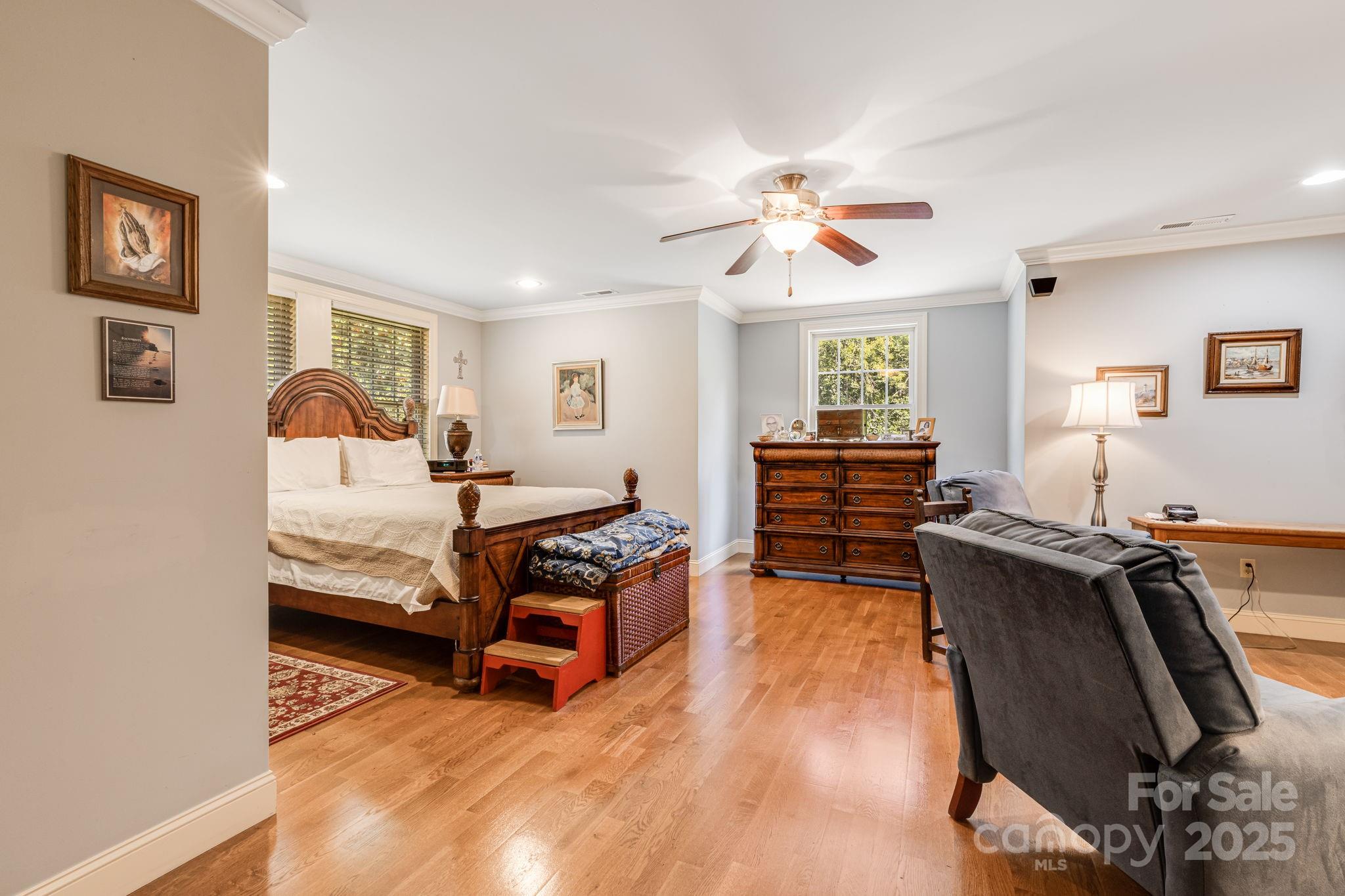 28 Trafalgar Circle Asheville NC 28805