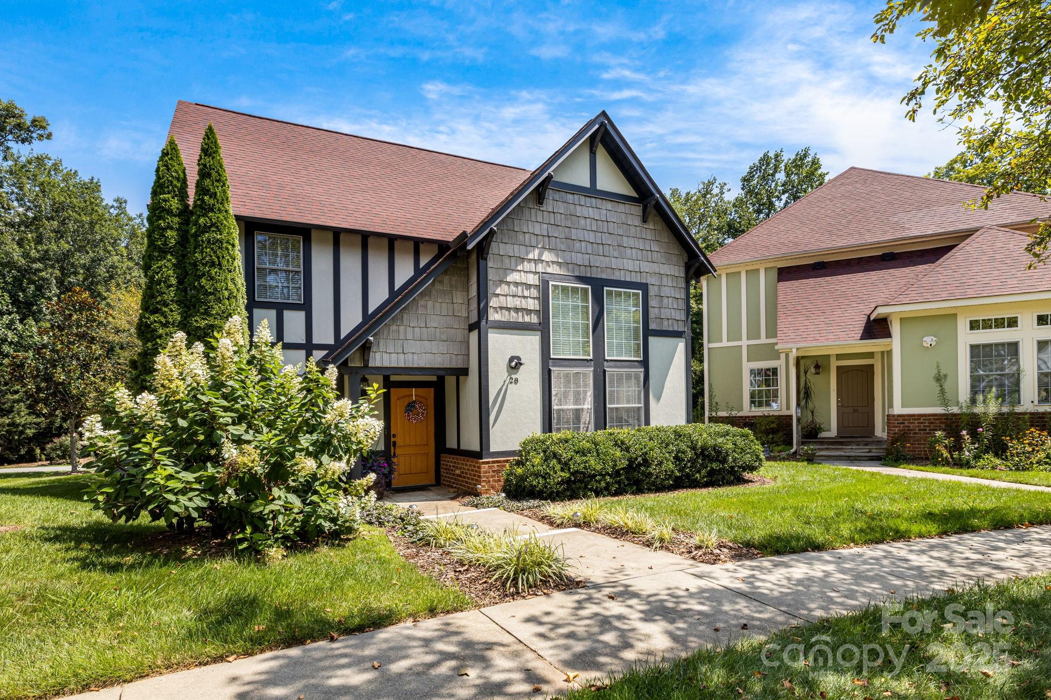 28 Trafalgar Circle Asheville NC 28805