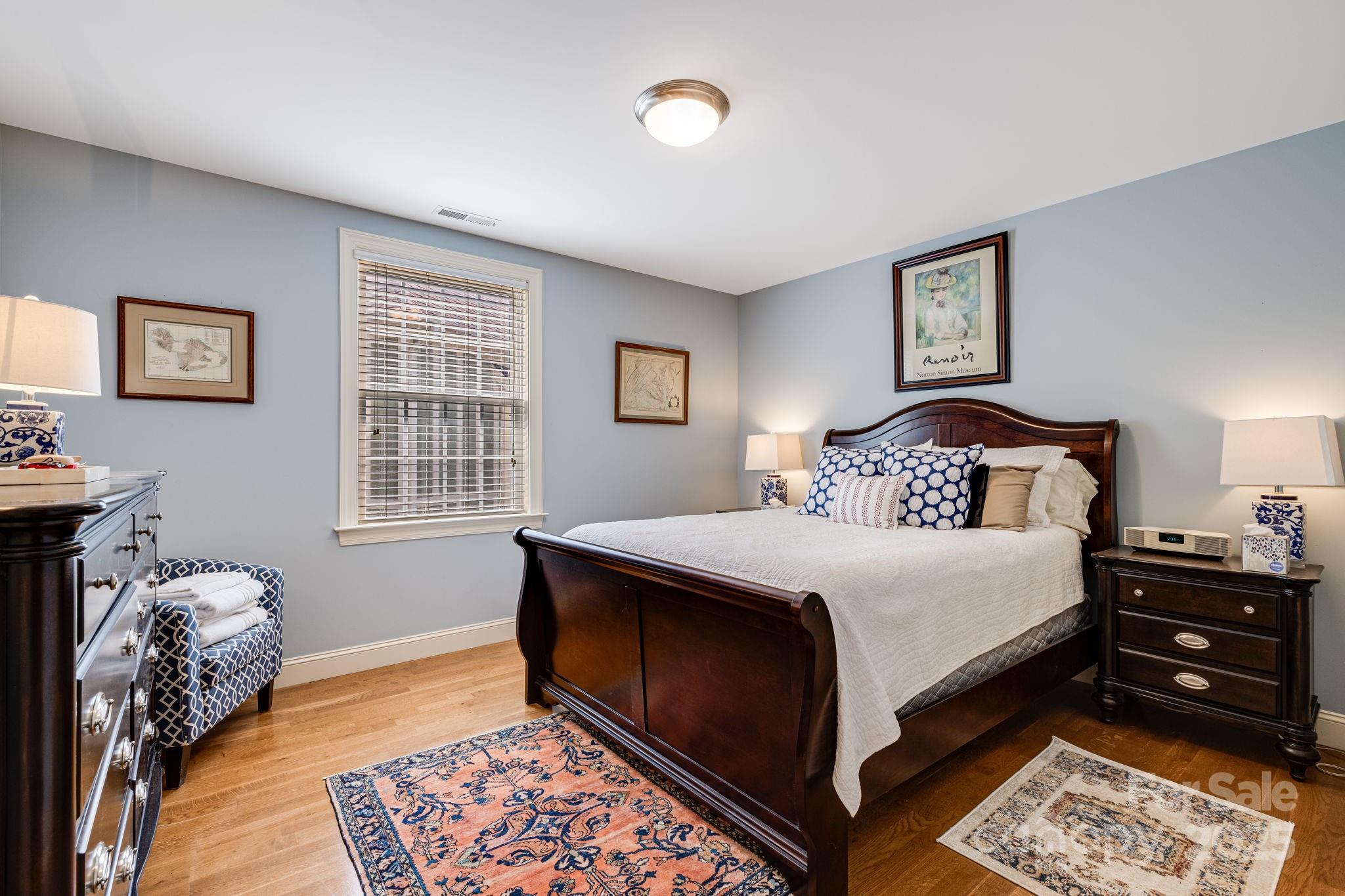 28 Trafalgar Circle Asheville NC 28805