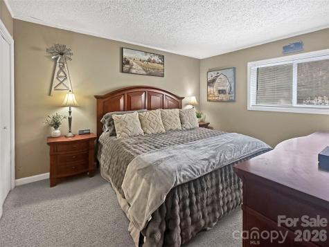 102 Sugar Ski Drive Sugar Mountain NC 28604