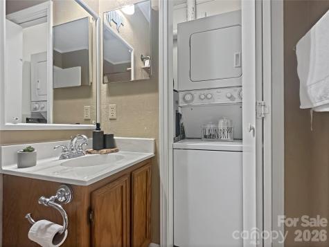 102 Sugar Ski Drive Sugar Mountain NC 28604