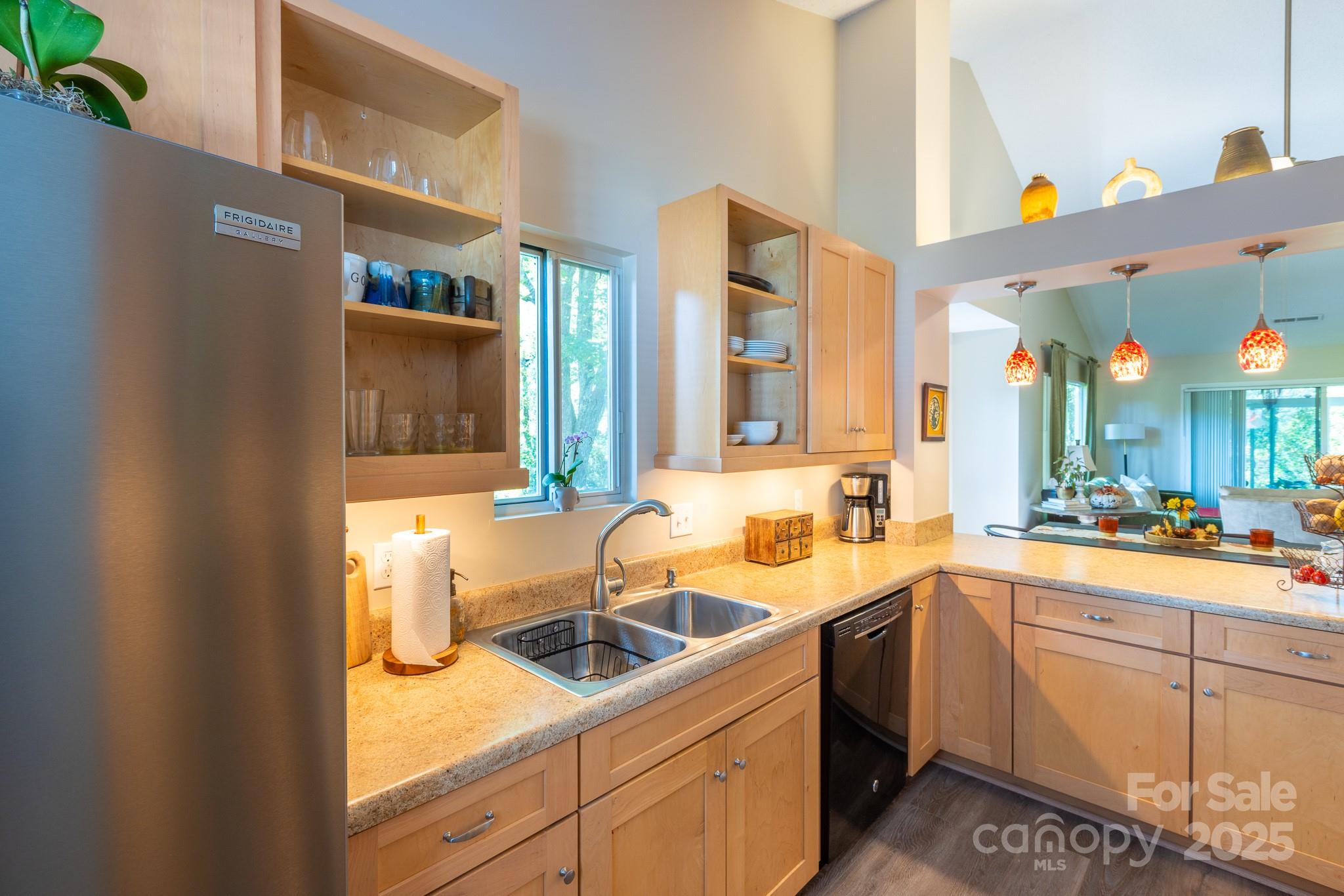 104 Llama Way Black Mountain NC 28711