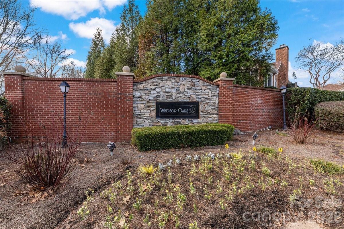 8368 Windsor Ridge Drive Charlotte NC 28277