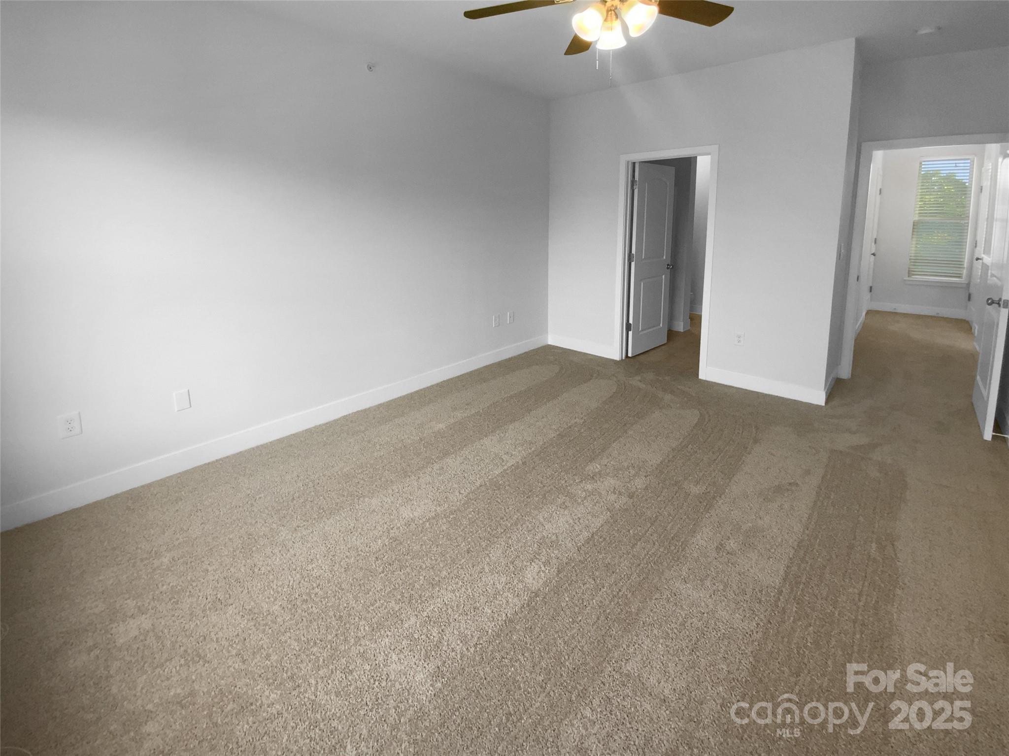 1031 Skyline View Way Charlotte NC 28204