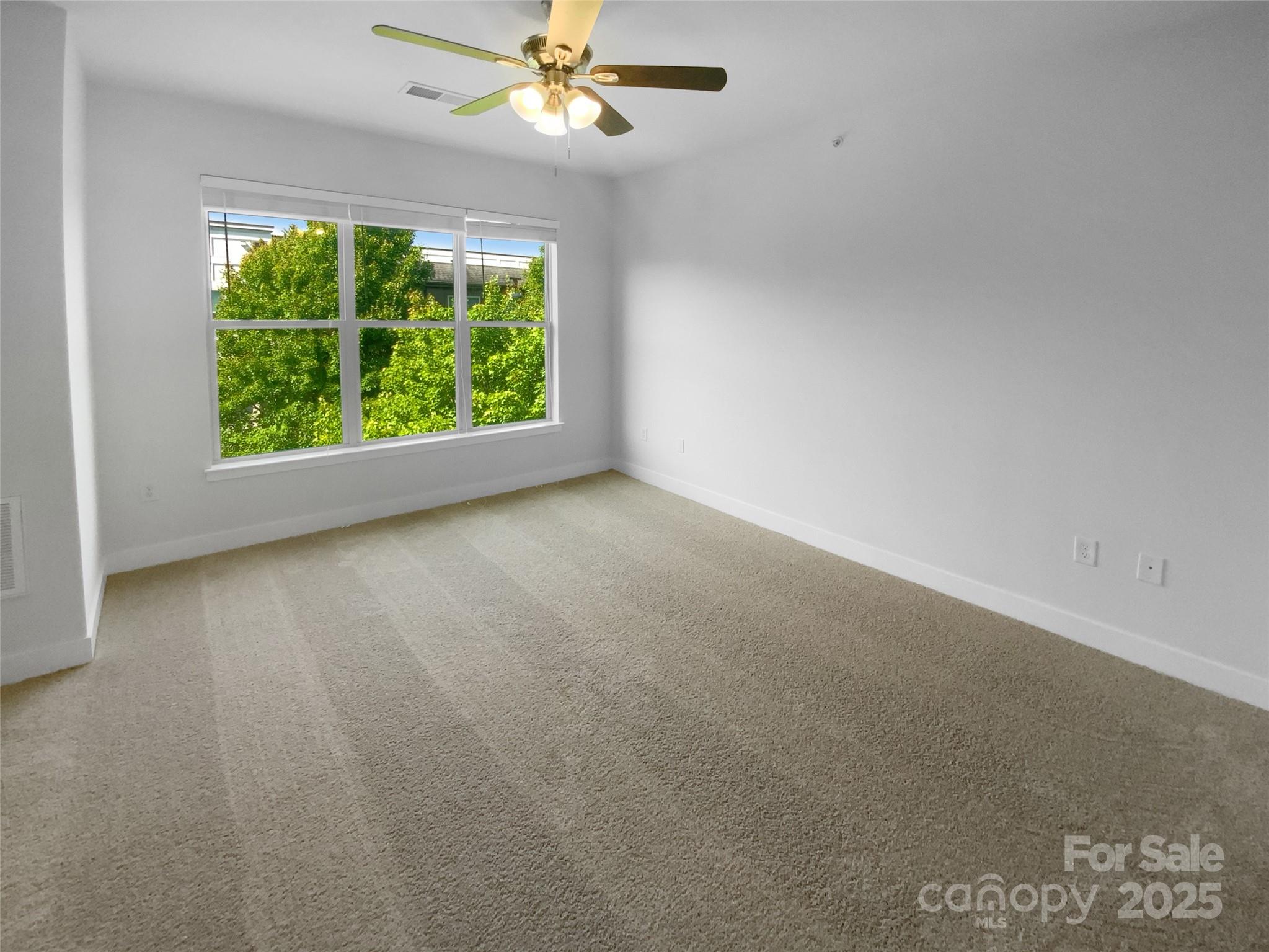 1031 Skyline View Way Charlotte NC 28204