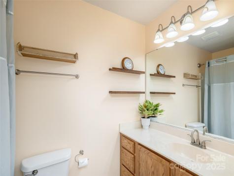 24 Lanceford Circle Fletcher NC 28732