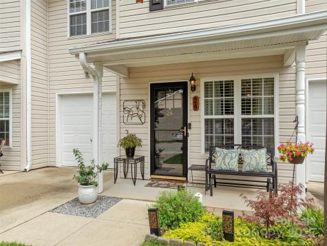 24 Lanceford Circle Fletcher NC 28732