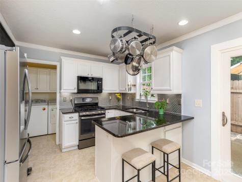 24 Lanceford Circle Fletcher NC 28732