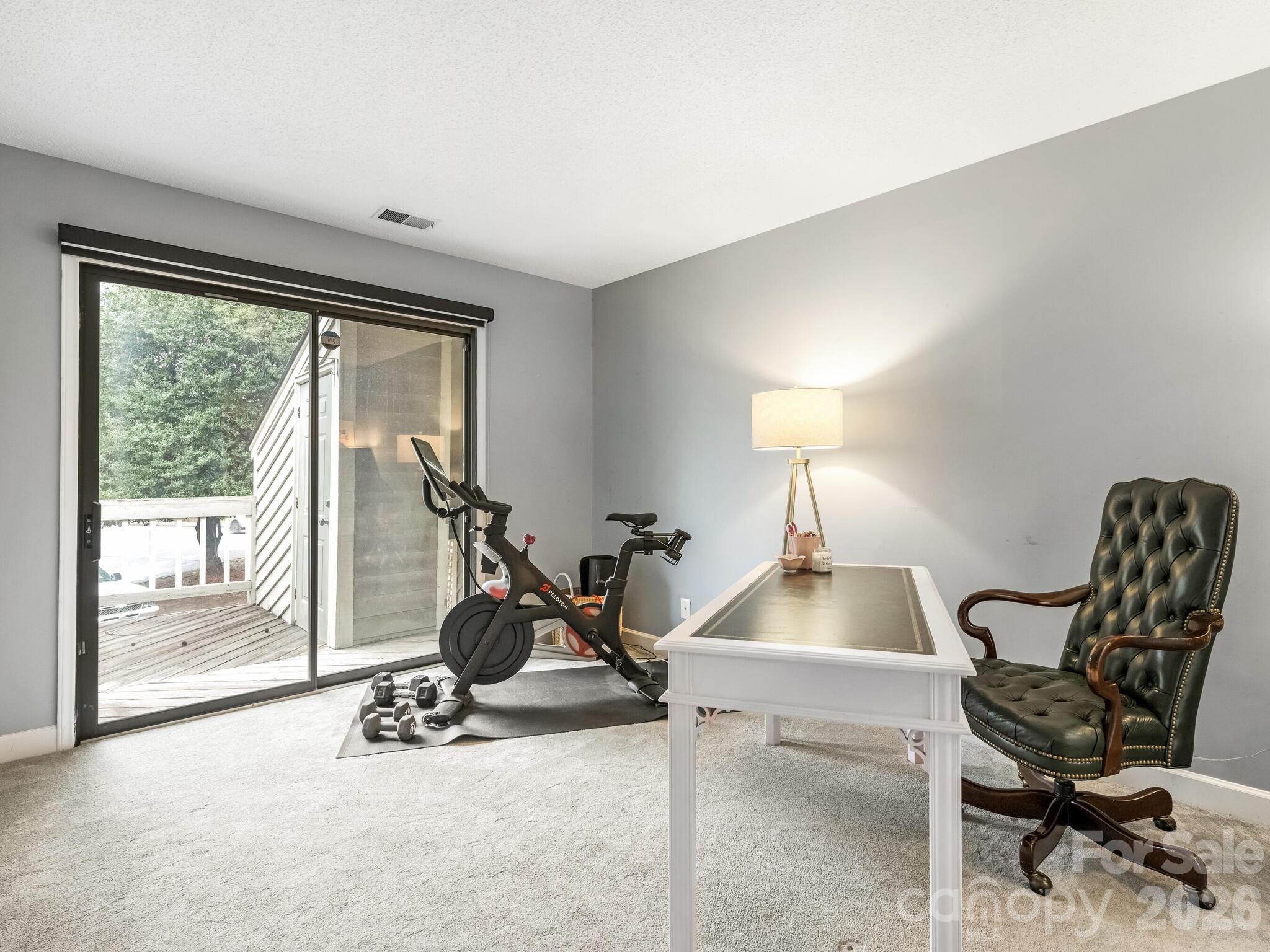 1612 Sharon Road W Charlotte NC 28210