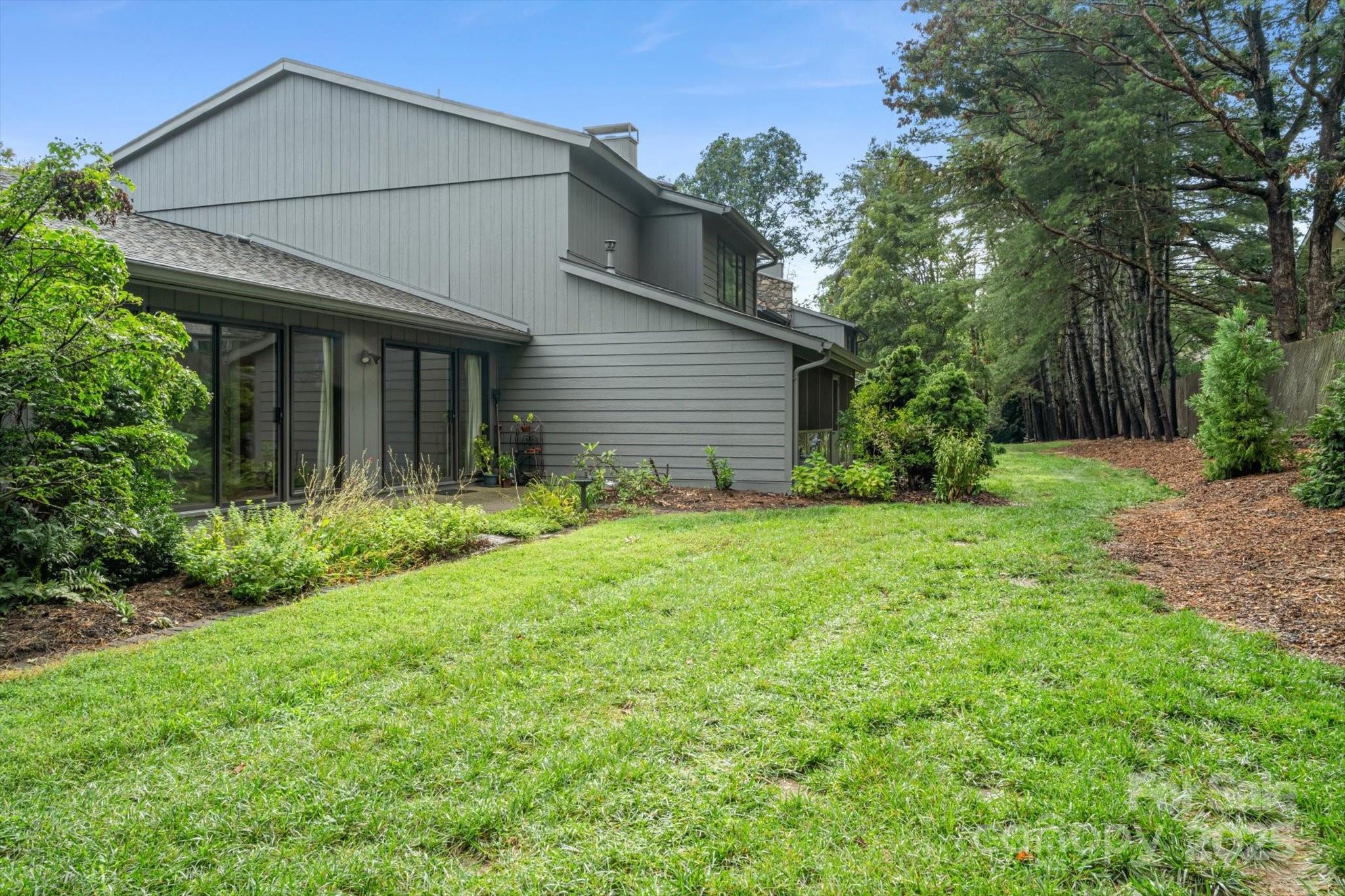 470 Crowfields Drive Asheville NC 28803