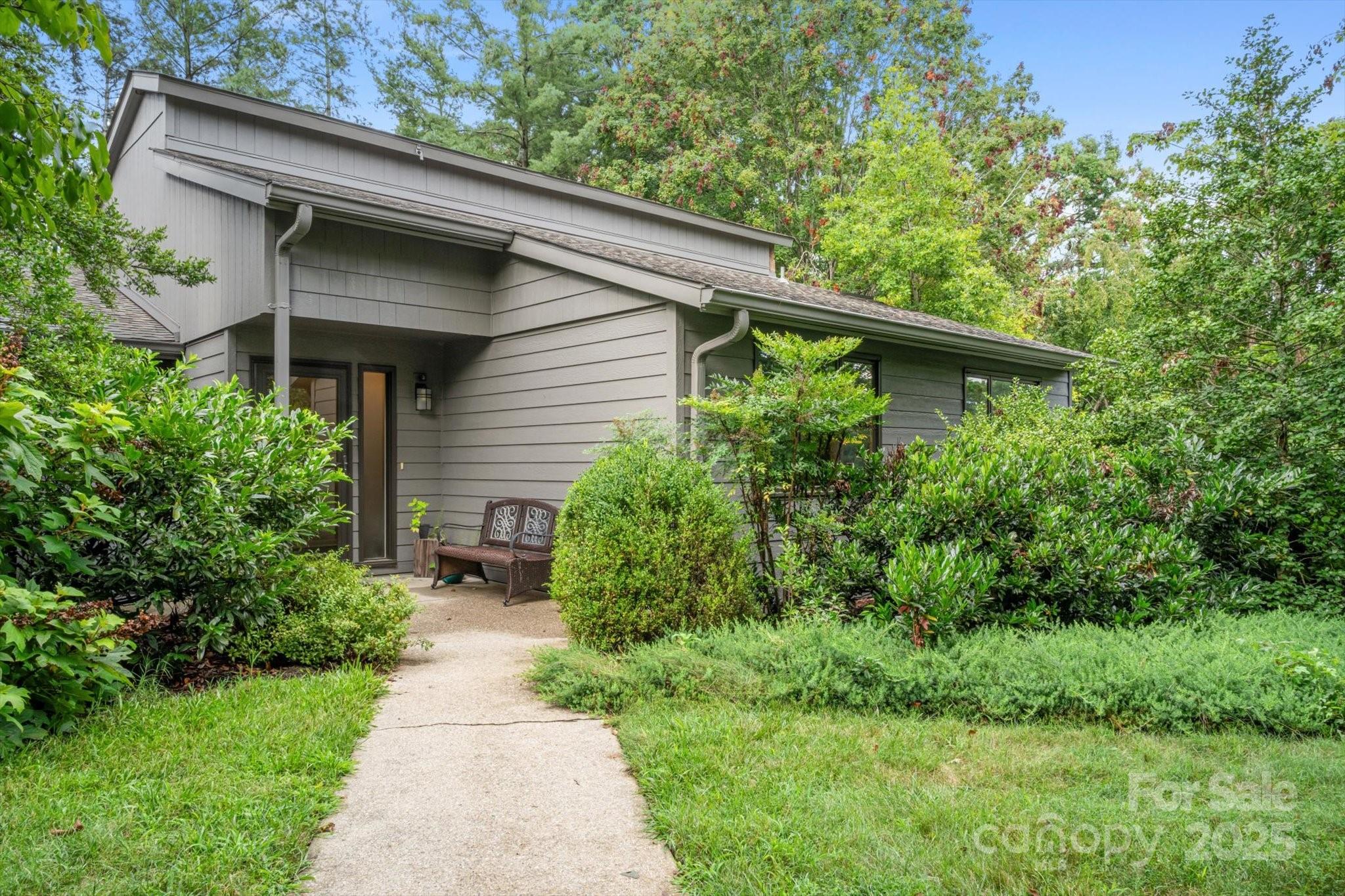 470 Crowfields Drive Asheville NC 28803