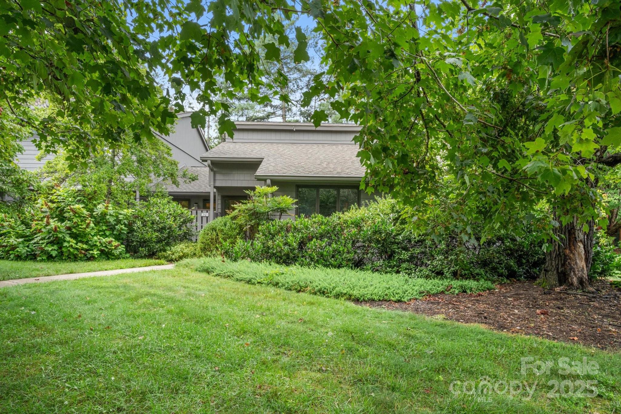 470 Crowfields Drive Asheville NC 28803