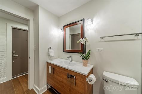 400 Queens Road Charlotte NC 28207